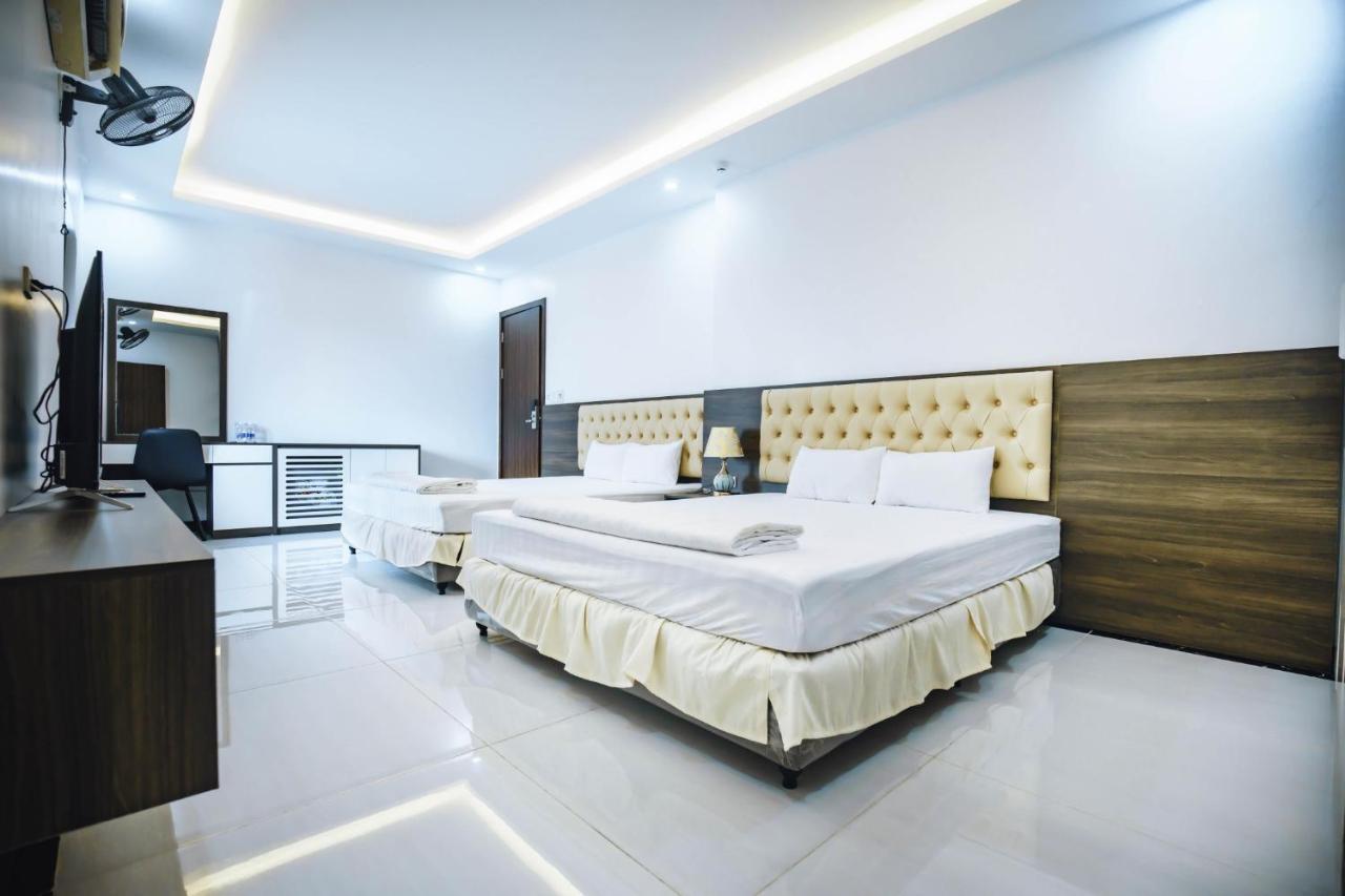 Khách sạn Hero Thanh Hóa Exterior foto